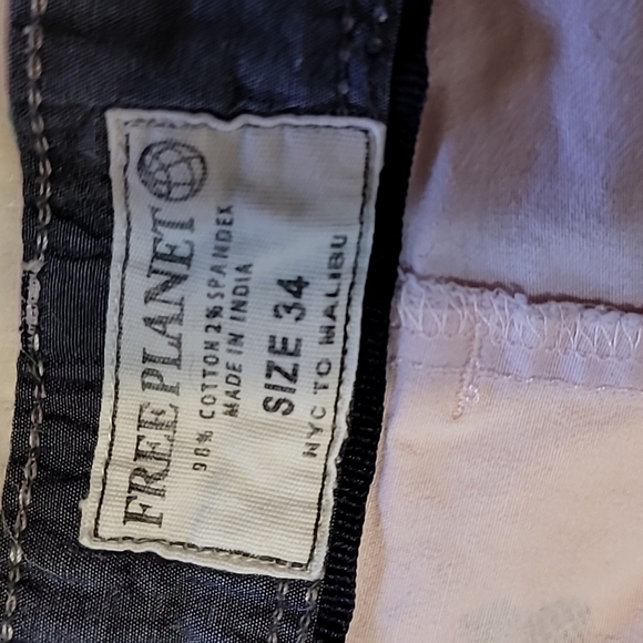 Free planet‎ chino shorts, pineapple pink for mens. Size:34 - Picture 6 of 12